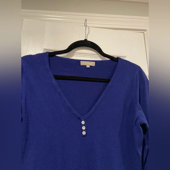 In Extenso Royal Blue Long Sleeve Knit Top Size L but runs small Like M or S. - Picture 3 of 8
